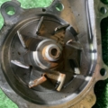 Помпа Nissan X-Trail T30 (2001-2007) 21010AD225