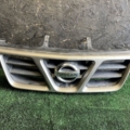 Решітка радіатора Nissan X-Trail T30 (2001-2007) 623108H700