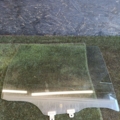 Скло дверей заднє праве  Nissan X-Trail T30 (2001-2007) 823008H300
