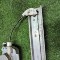 Скло підйомник задній правий Nissan X-Trail T30 (2001-2007) 827208H300