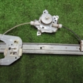 Скло підйомник задній правий Nissan X-Trail T30 (2001-2007) 827208H300