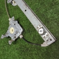 Скло підйомник задній правий Nissan X-Trail T30 (2001-2007) 827208H300