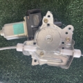 Склопідйомник задній правий Nissan X-Trail T30 (2001-2007) 827208H300