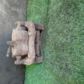 Супорт гальмівний передній лівий Nissan X-Trail T30 (2001-2007) 410118H300