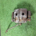 Супорт гальмівний передній лівий Nissan X-Trail T30 (2001-2007) 410118H300