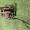 Супорт передній лівий Nissan X-Trail T30 (2001-2007) 410118H300