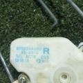 Замок двери передней правой Nissan X-Trail T30 (2001-2007) 80552AA200