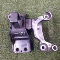 Подушка двигуна передня права Nissan X-Trail T31 (2007-2013) 11210JG000