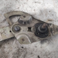 Стеклоподъемник двери задней механический, правый Opel Kadett 89-99 90186596