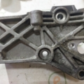 кронштейн подушки (опори двигуна, правої) Renault Kangoo II (2008-2021) 8200101196
