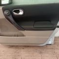 Дверка передня права в зборі  Renault Megane II (2002-2009) 7751473729