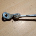 обмежувач відкриття дверей, передній Renault Scenic I (1996-2003) 7700303548