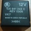 Реле регулювання яскравості підсвітки панелі Skoda Octavia I (1996-2010) 1U0941243C