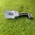 Кронштейн КПП Volkswagen Caddy III (2004-2015) 1K0199359E Вживаний