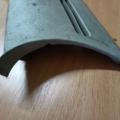 Накладка передньої лівої стойки caddy Volkswagen Caddy III (2004-2015) 2K0858335