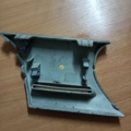 Накладка передньої лівої стойки caddy Volkswagen Caddy III (2004-2015) 2K0858335