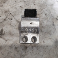 Петля крышки багажника Volkswagen Caddy III (2004-2015) 2K0827301A