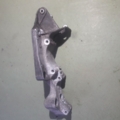 Кріплення лапи генератора vw golf iv audi 1.6 sr Volkswagen GOL IV 05-10 06A903143H