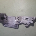 Кріплення лапи генератора vw golf iv audi 1.6 sr Volkswagen GOL IV 05-10 06A903143H