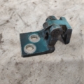 Петля двери верхняя правая Volkswagen Golf III (1991-1999) 1H0831410B