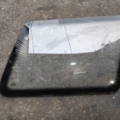 Стекло боковое ( oe - 1h6845042 ) Volkswagen Golf III (1991-1999) 1H6845042