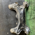 Балка передньої підвіски (підрамник) Volkswagen Golf IV (1997-2006) 1J0199313M