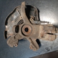 Кулак поворотный передний левый Volkswagen Golf IV (1997-2006) 1J0255N