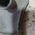 Накладка ручки передніх правих дверей vw golf iv Volkswagen Golf IV (1997-2006) 1J0867172A