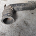 Патрубок Volkswagen Golf IV (1997-2006) 8L0122101