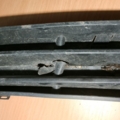 Решітка бампера права Volkswagen Golf IV (1997-2006) 1J0853666D