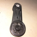 ручка підйому скла двері Volkswagen Golf IV (1997-2006) 1H0837581D
