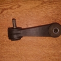 Стійка стабілізатора передня Volkswagen Golf IV (1997-2006) 1J0411341A