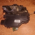 Замок передніх дверей правий vw golf iv Volkswagen Golf IV (1997-2006) 3B1837016AC