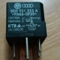 реле BOSCH (якість OE) Volkswagen Golf V (2003-2009) 3D0951253A