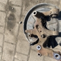 поворотний кулак задній, лівий Volkswagen Golf VI (2008-2012) 1K0505435AB