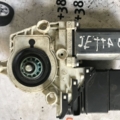 Моторчик склопідіймача задній лівий vw Volkswagen Jetta V (2005-2011) 1K5839401B