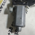 Моторчик скла  Volkswagen Passat B3 (1988-1993) 0130821903