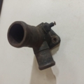Фланець системи охолодження (трійник) Volkswagen Passat   B5   1996-2005 068121133M