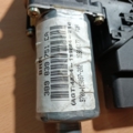 Моторчик склопідйомника задній лівий Volkswagen Passat B5 (1996-2005) 0130821697
