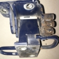 Петля двери передней правой Volkswagen Passat B5 (1996-2005) 4B0831412A