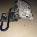Петля двери передней правой Volkswagen Passat B5 (1996-2005) 4B0831412A