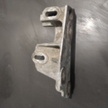 Кронштейн двигуна правий ford galaxy 2.3i Volkswagen Sharan I (1995-2010) 7M0199600C