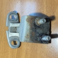 Петля задньої багажних дверей Volkswagen Sharan I (1995-2010) 7M0827302B