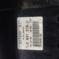 Бардачок під сидінням Volkswagen Touareg I (2002-2010) 7L0881678D