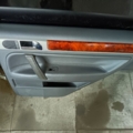 Двері задні праві Volkswagen Touareg I (2002-2010) 7L0833056M