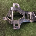 Кронштейн блок управління двигуна Volkswagen Touareg I (2002-2010) 7L0907649A