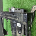 Кронштейн сидіння Volkswagen Touareg I (2002-2010) 7L0881678D