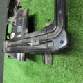 Кронштейн сидіння Volkswagen Touareg I (2002-2010) 7L0881678D