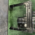 Кронштейн сидіння Volkswagen Touareg I (2002-2010) 7L0881678G