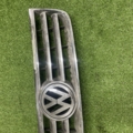 Решітка радіатора Volkswagen Touareg I (2002-2010) 7L6853651A